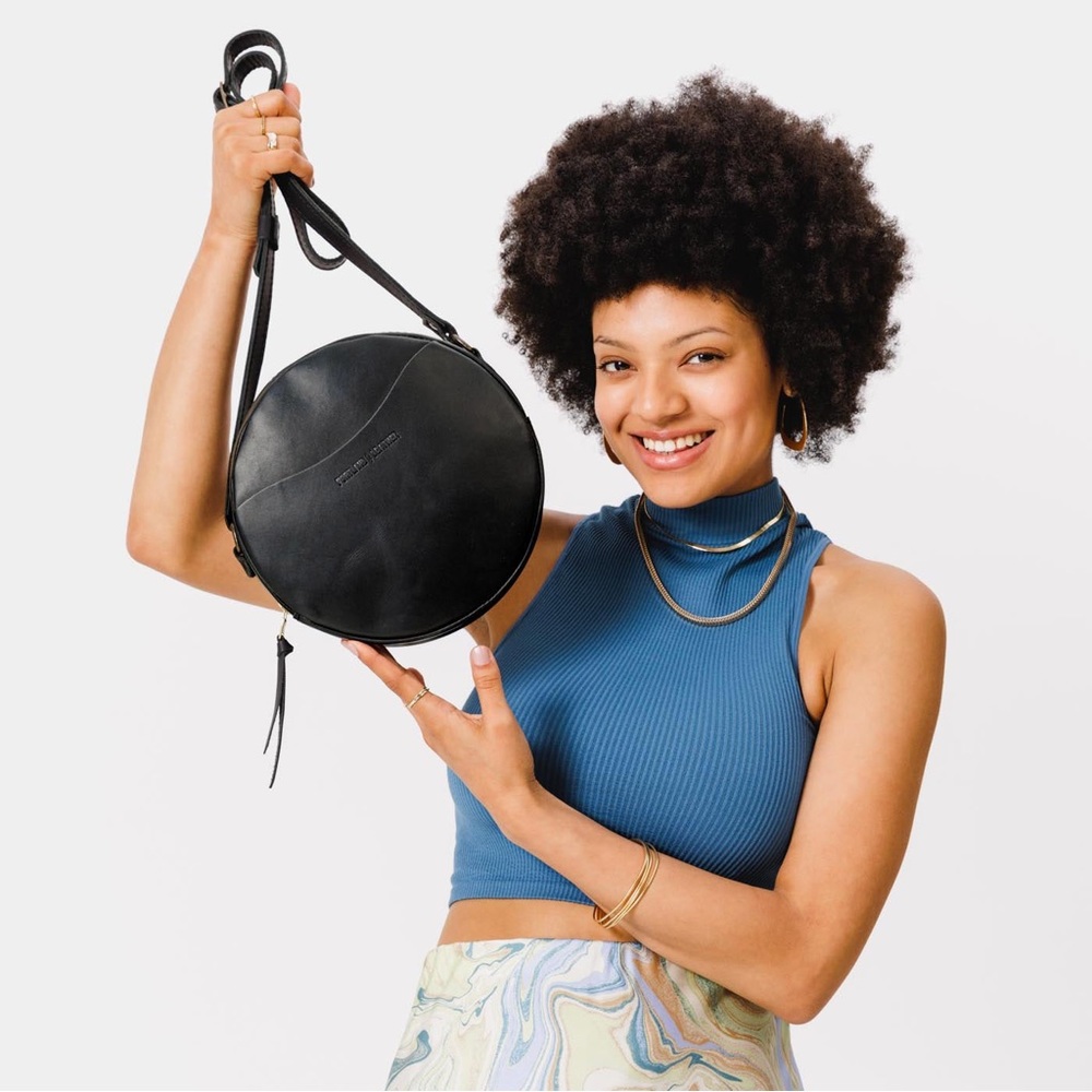 Portland Leather Round Crossbody bag 7”